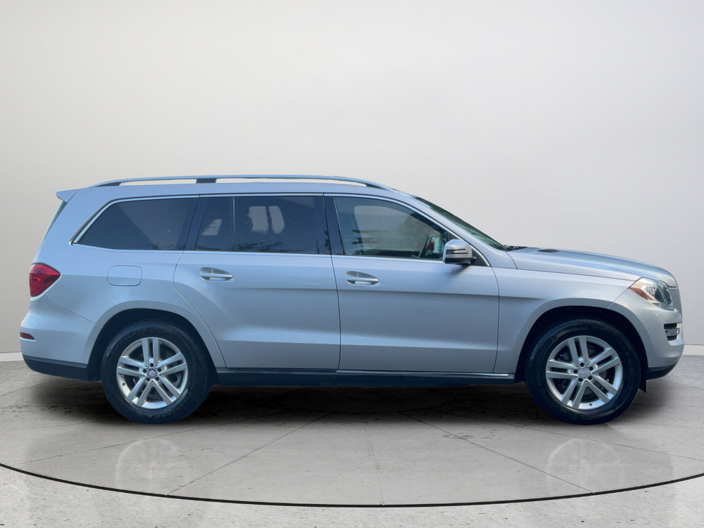 Used 2016 Mercedes-Benz GL 450 4MATIC image 5