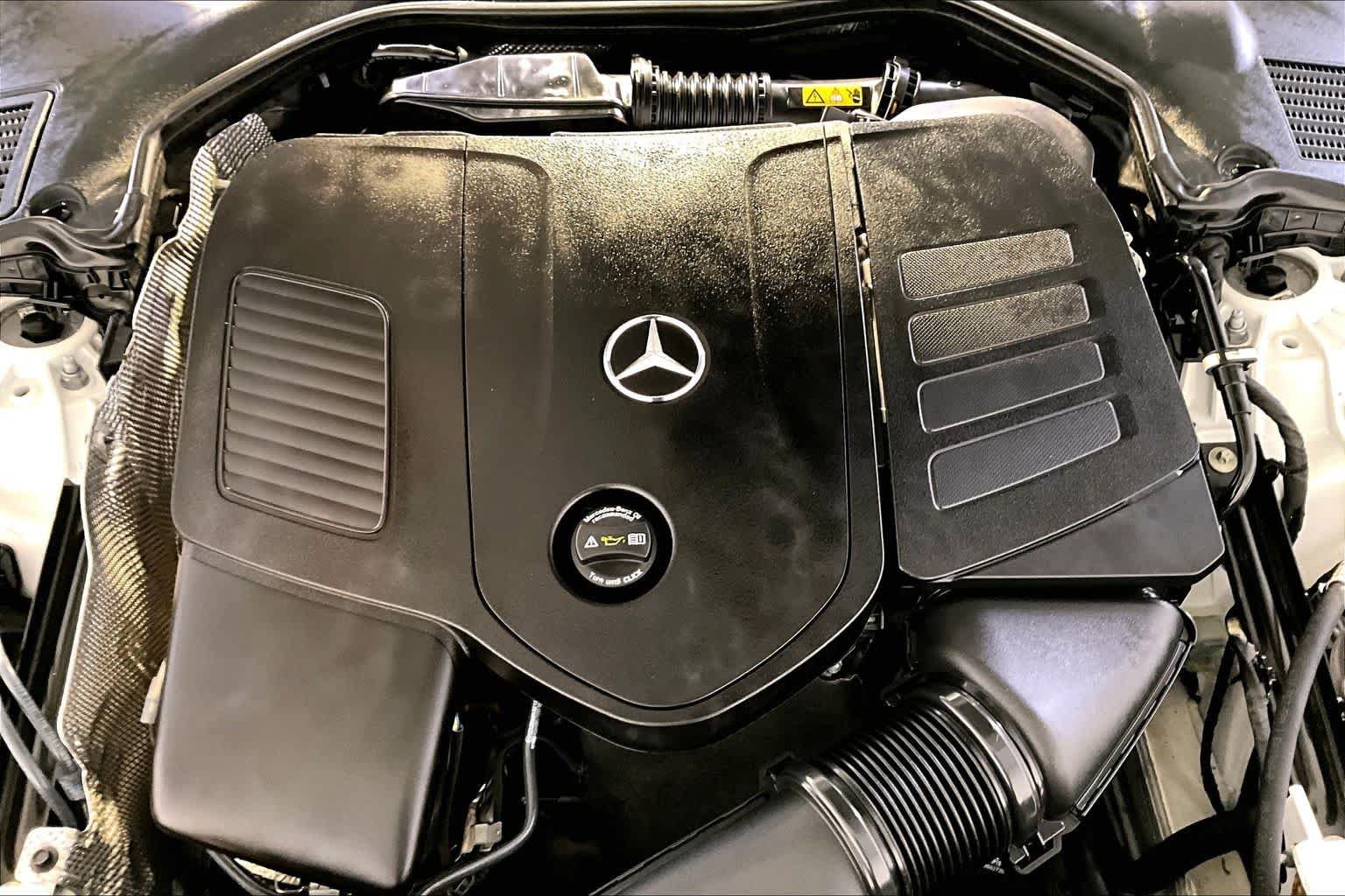 Certified 2023 Mercedes-Benz C 300 4MATIC Sedan image 31