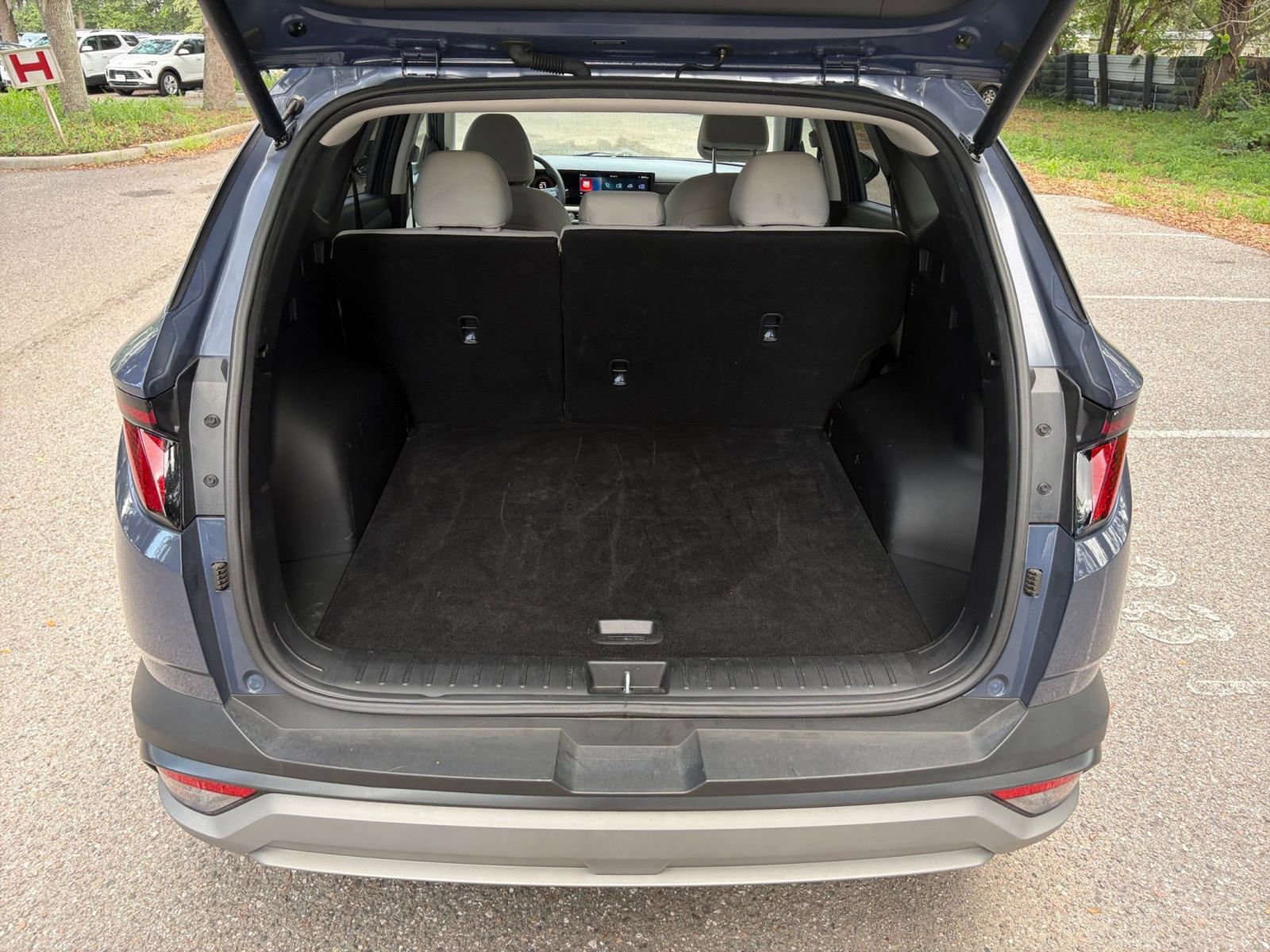 Used 2025 Hyundai Tucson SEL AWD/4WD image 32