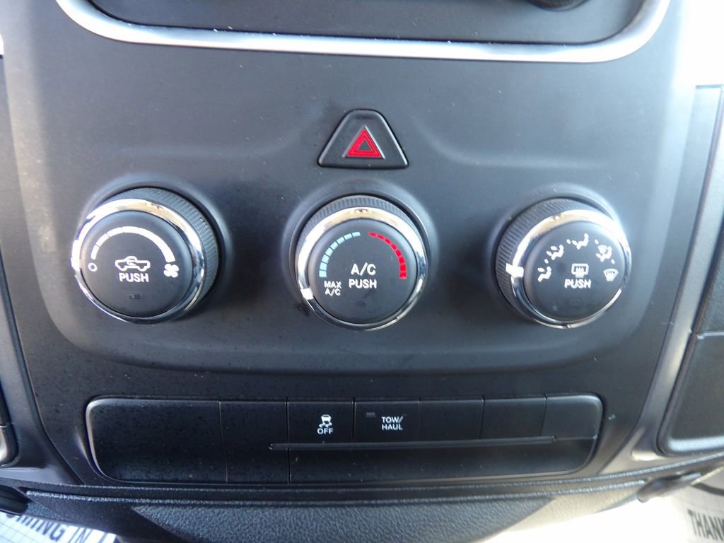 Used 2024 RAM 1500 Classic SLT AWD/4WD image 20