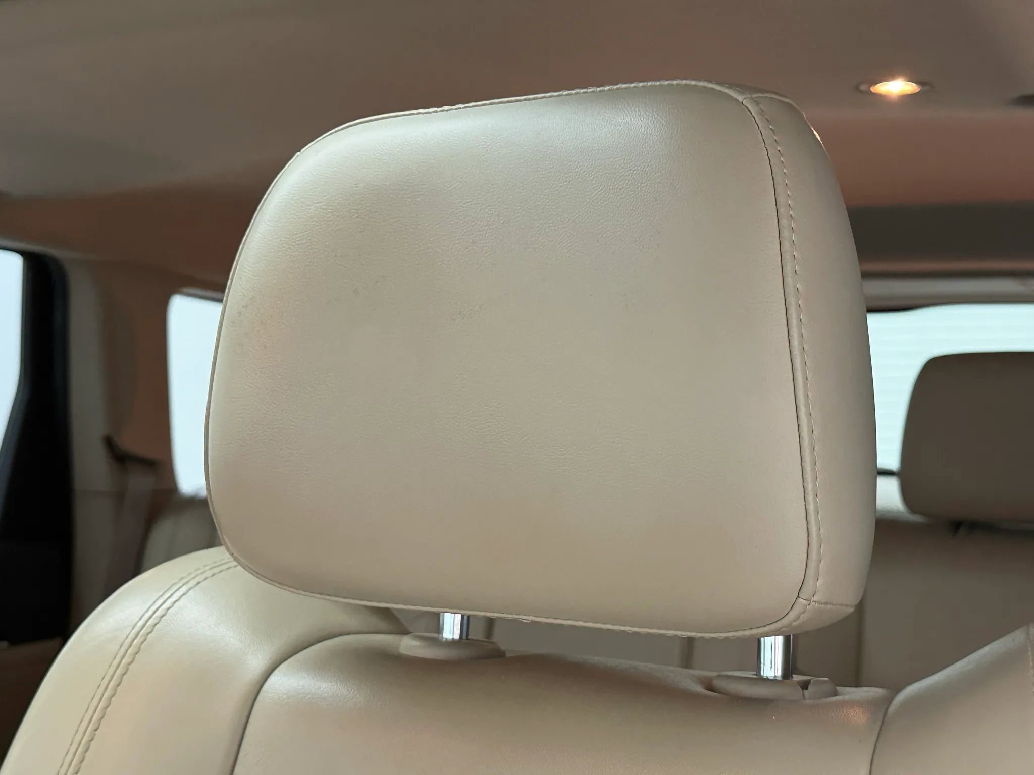 Used 2017 Jeep Grand Cherokee Limited RWD image 36