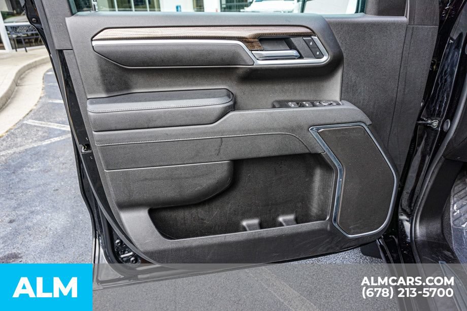 Used 2026 Chevrolet Silverado 1500 LT AWD/4WD image 45