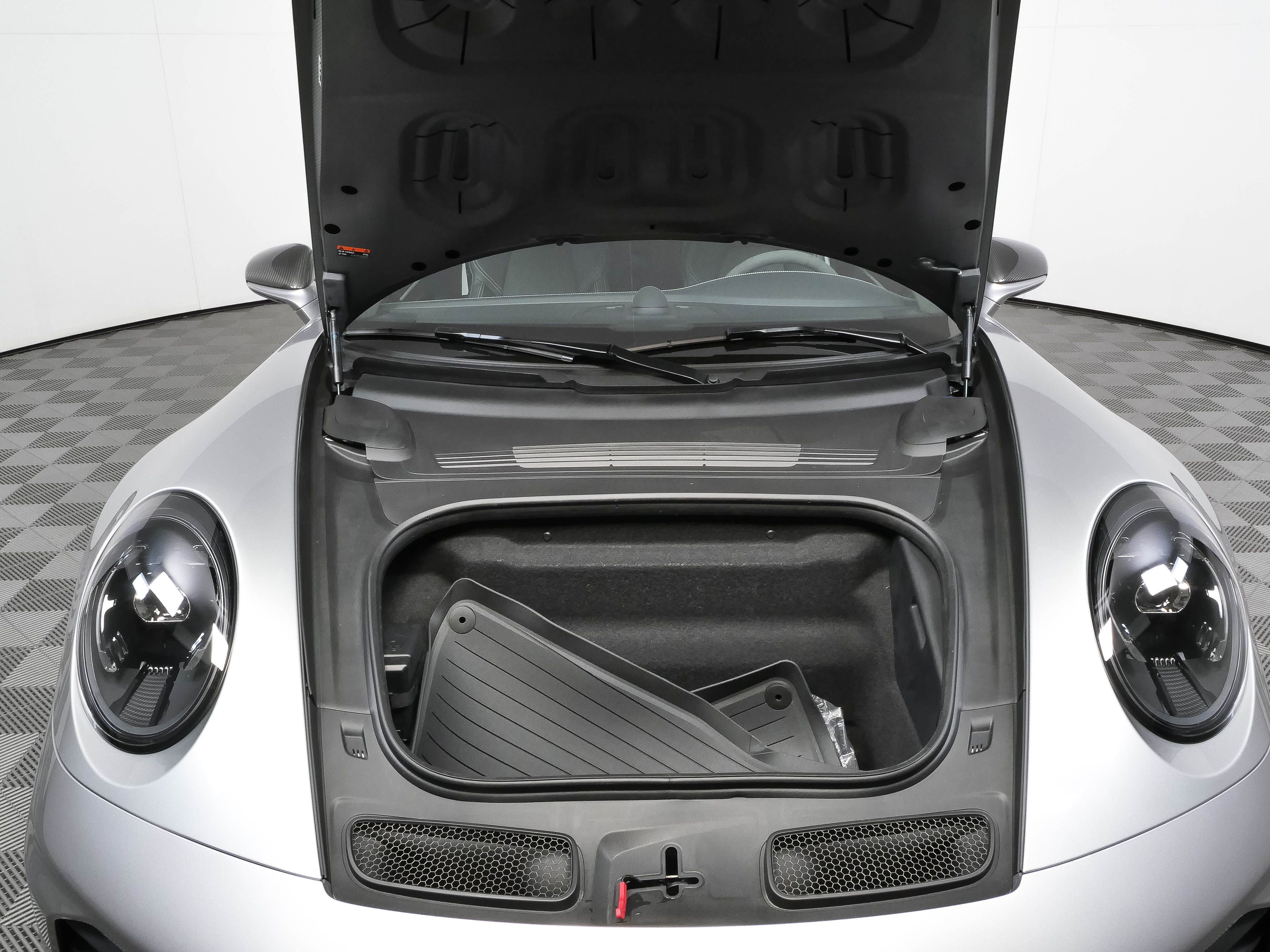 Certified 2026 Porsche 911 GT3 RWD image 29