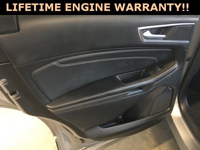 Used 2022 Ford Edge Titanium image 26