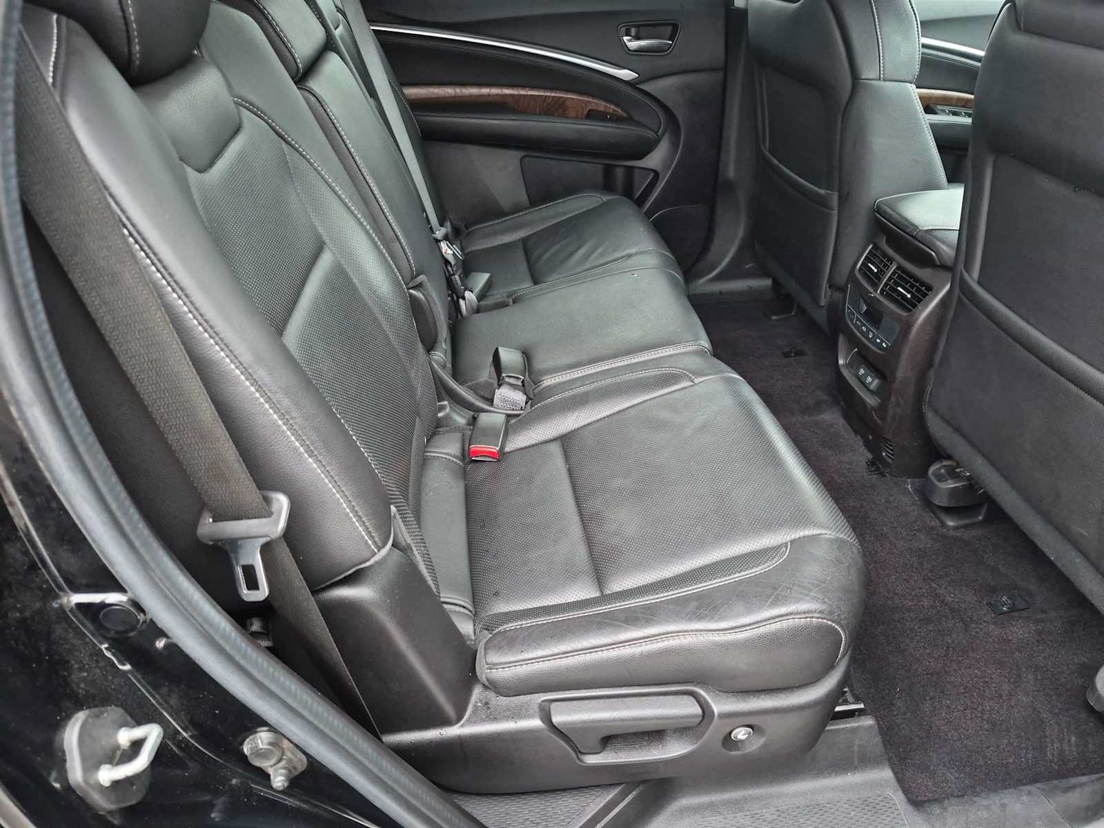 Used 2020 Acura MDX w/ Technology Package AWD/4WD image 22