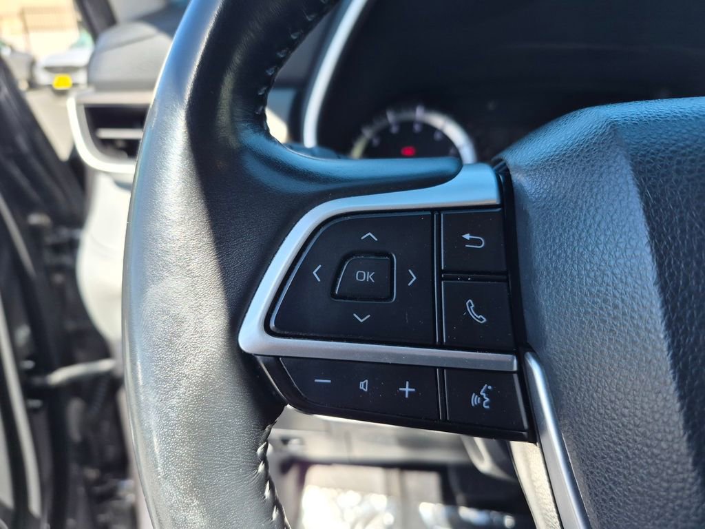 Used 2022 Toyota Highlander XLE image 14