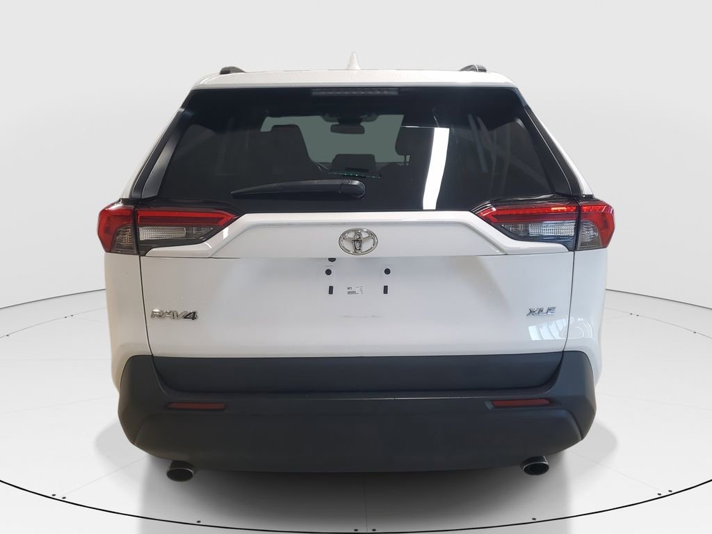 Used 2020 Toyota RAV4 XLE w/ Convenience Package image 6