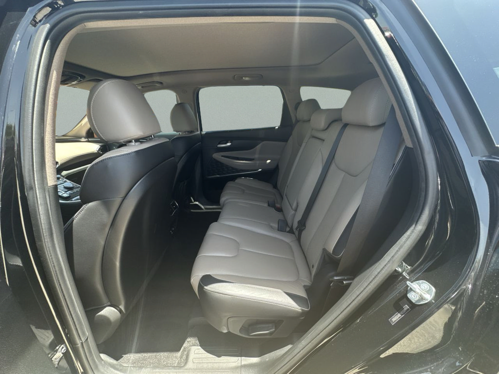 Used 2023 Hyundai Santa Fe Limited AWD/4WD image 24