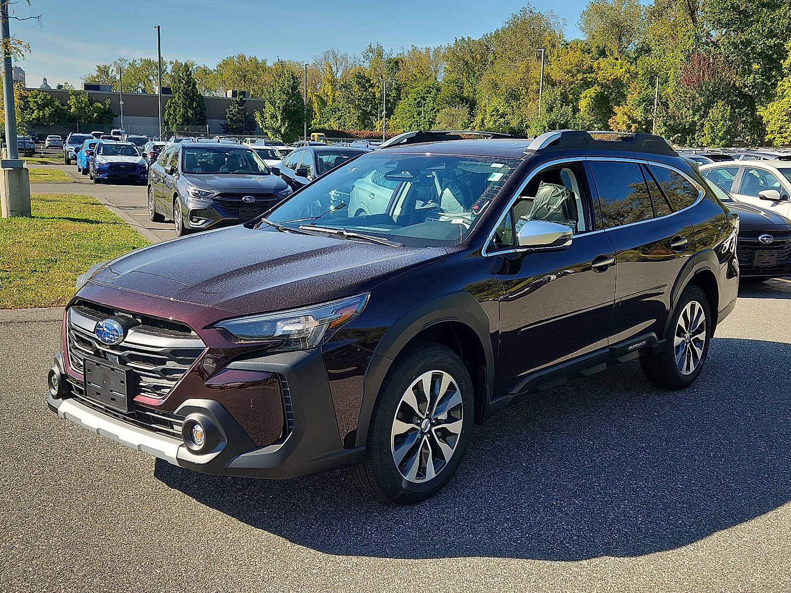 Used 2025 Subaru Outback Touring XT image 2