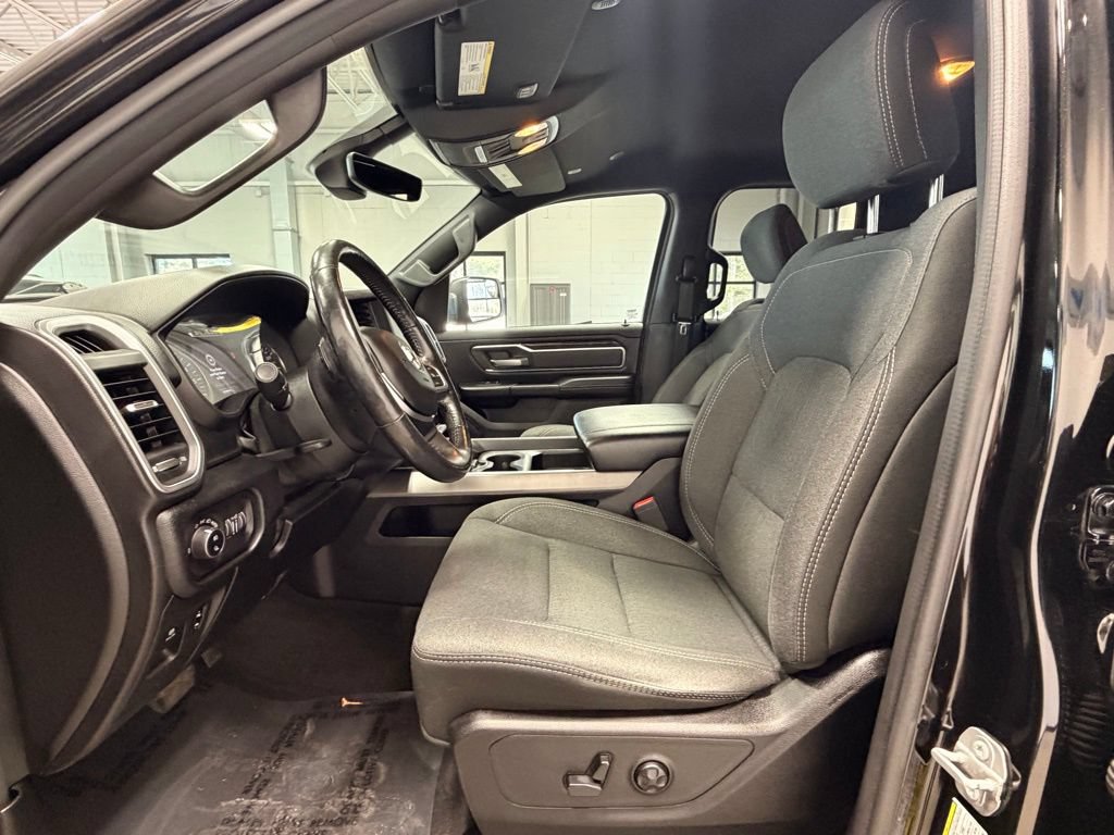 Used 2019 RAM 1500 Big Horn AWD/4WD image 26