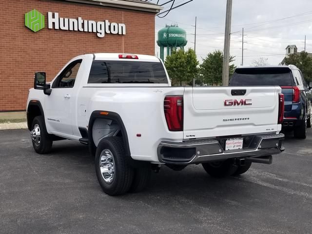 New 2026 GMC Sierra 3500 SLE AWD/4WD image 4