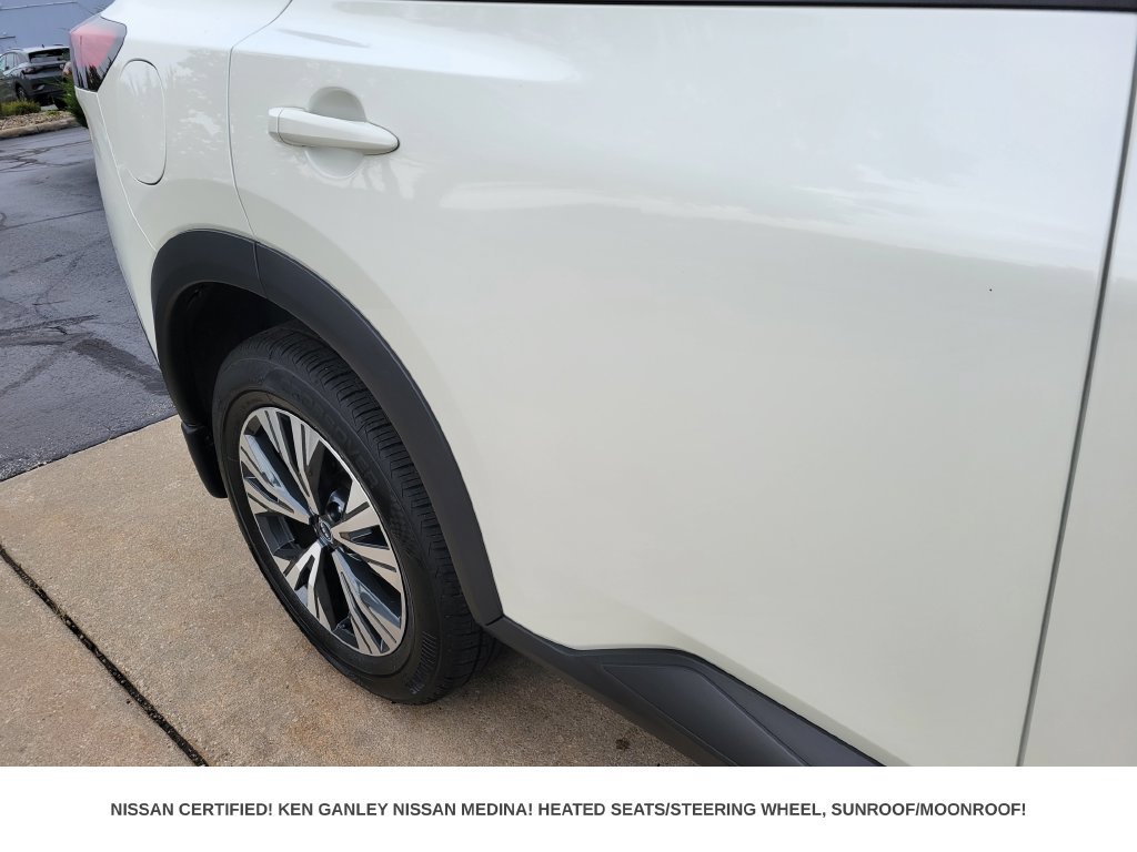 Certified 2023 Nissan Rogue SV w/ SV Premium B Package AWD/4WD image 14