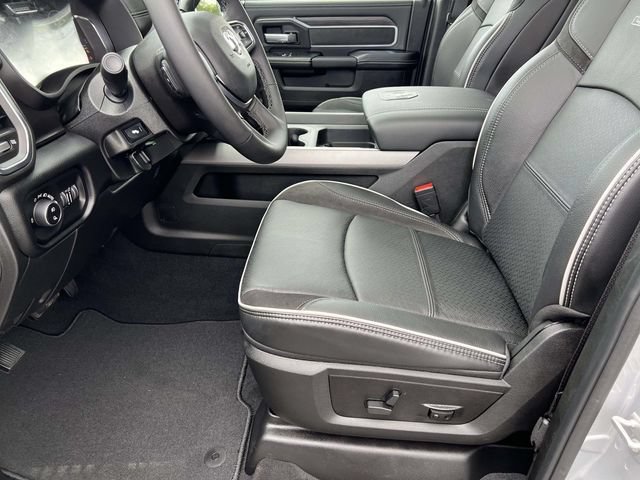 New 2026 RAM 2500 Laramie AWD/4WD image 21