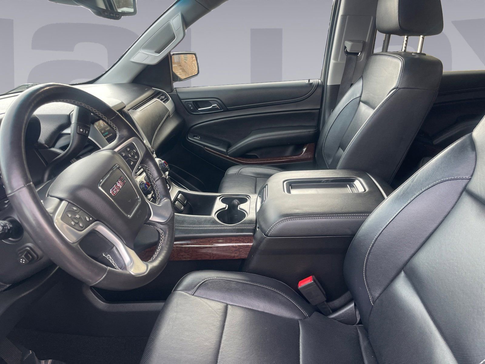 Used 2018 GMC Yukon XL SLT w/ Open Road Package image 10