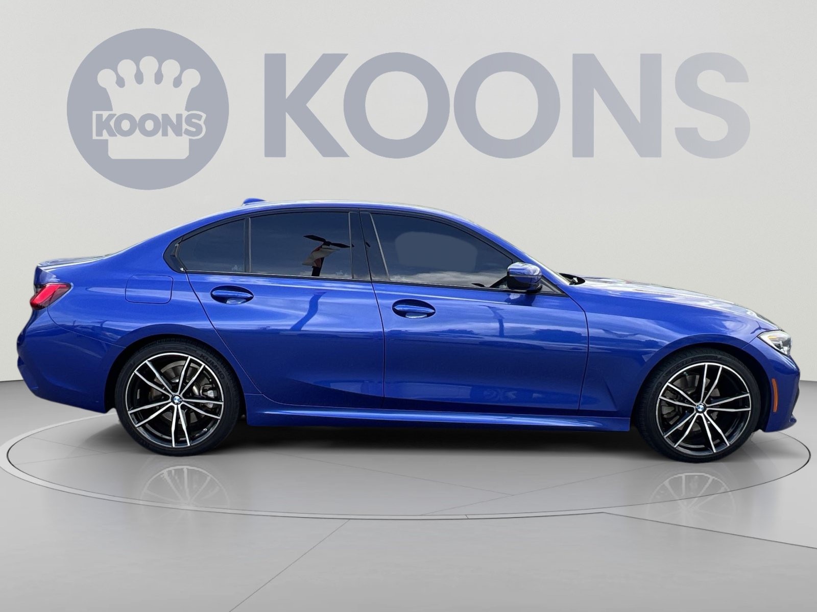 Used 2020 BMW 330i xDrive Sedan w/ M Sport Package AWD/4WD image 8