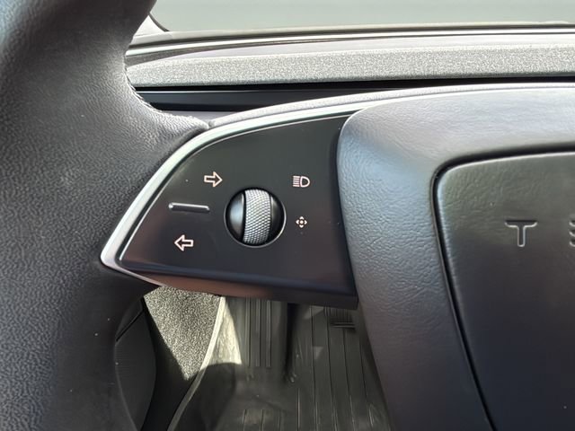 Used 2025 Tesla Model 3 image 22