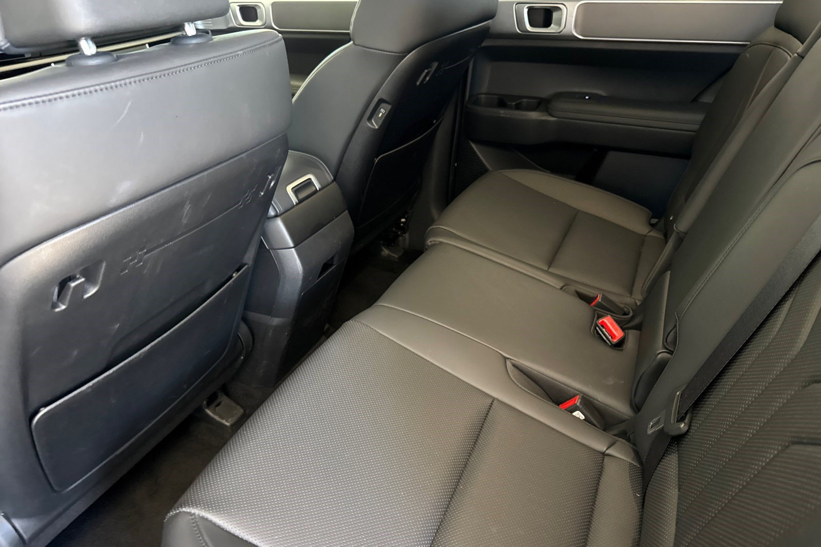 Used 2026 Hyundai Santa Fe SEL AWD/4WD image 26