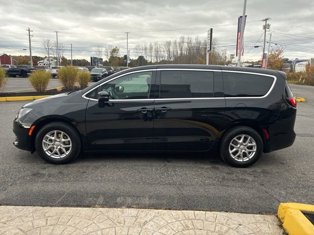 New 2026 Chrysler Voyager LX FWD image 4