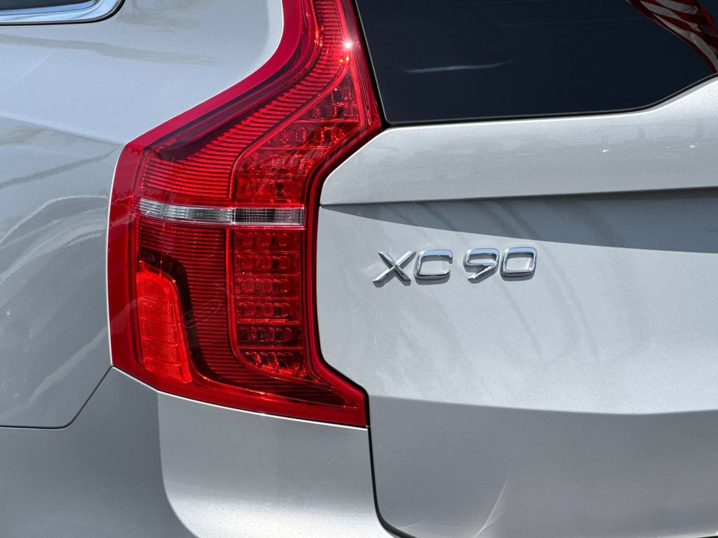 Certified 2023 Volvo XC90 B6 Plus w/ Protection Package Premier AWD/4WD image 27