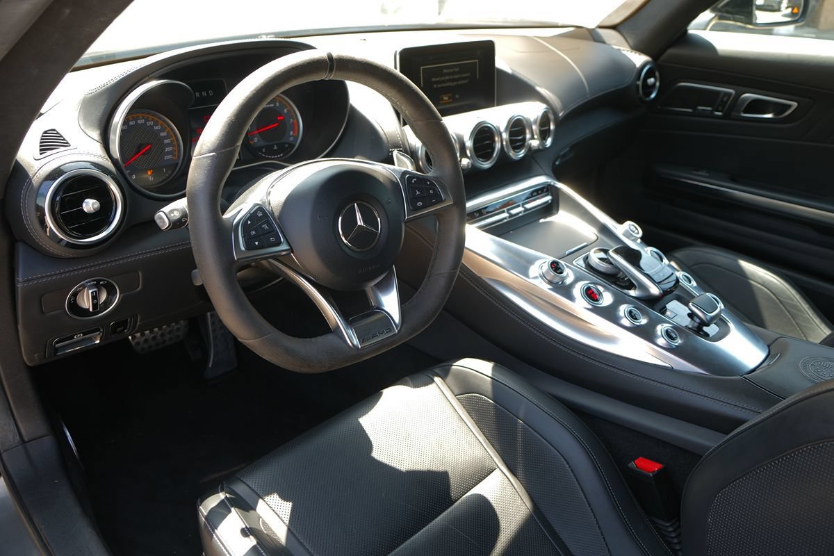 Used 2018 Mercedes-Benz AMG GT C image 24