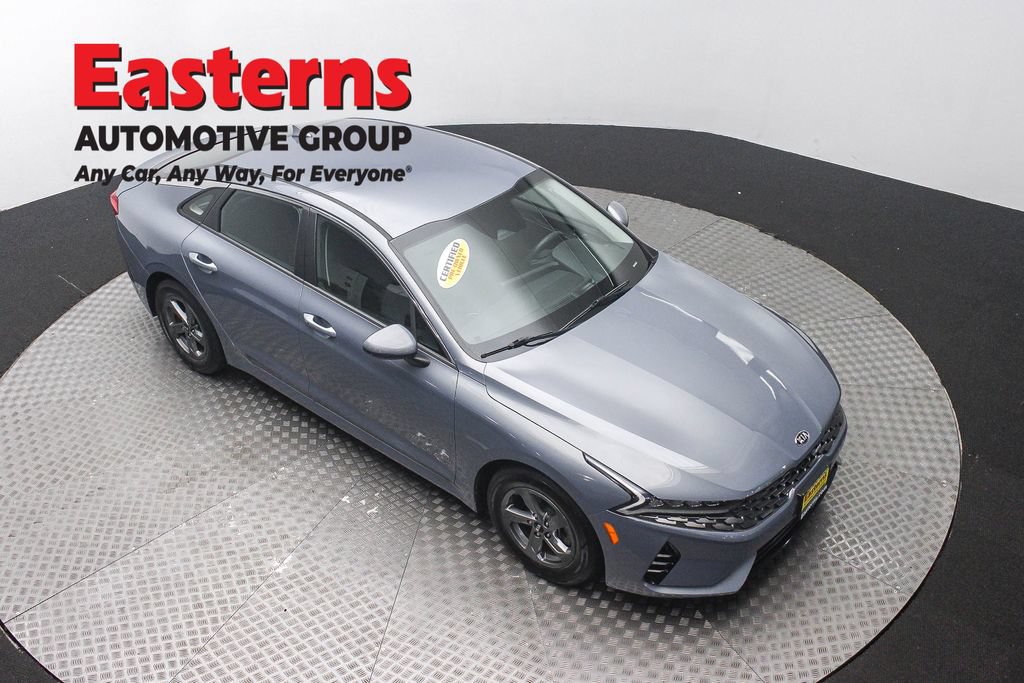 Used 2021 Kia K5 LXS FWD image 3