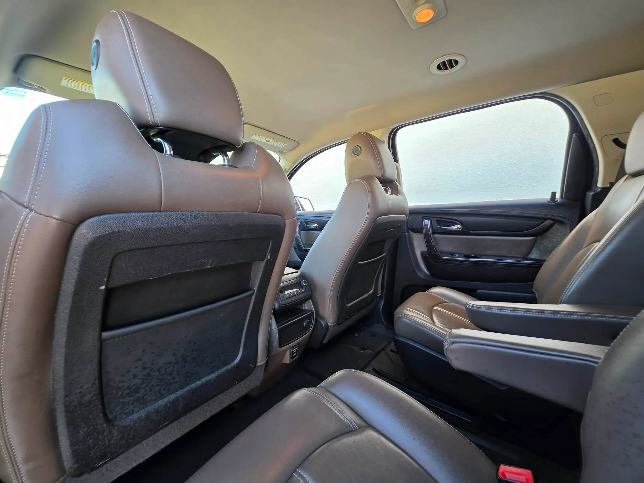 Used 2016 GMC Acadia SLT image 13