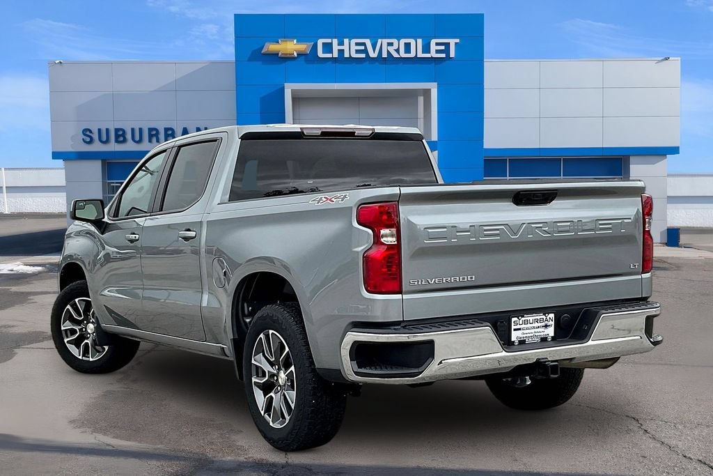 Used 2024 Chevrolet Silverado 1500 LT AWD/4WD image 3