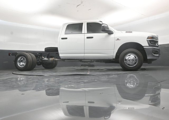 New 2026 RAM 3500 Tradesman w/ Chrome Appearance Group A AWD/4WD image 52