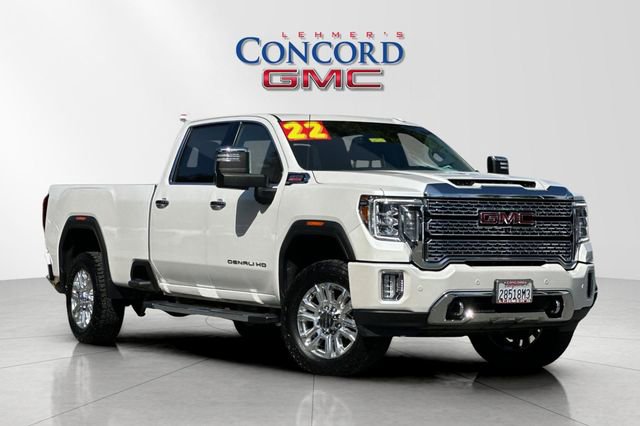 Used 2022 GMC Sierra 3500 Denali w/ Denali Ultimate Package AWD/4WD image 2