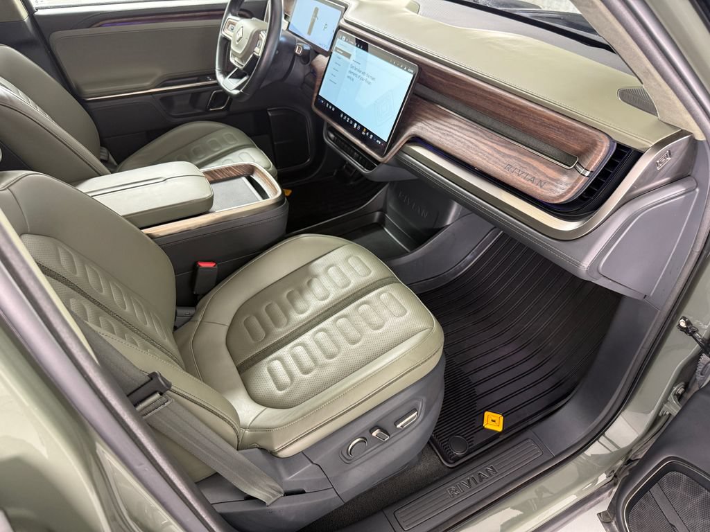 Used 2022 Rivian R1T Launch Edition AWD/4WD image 40