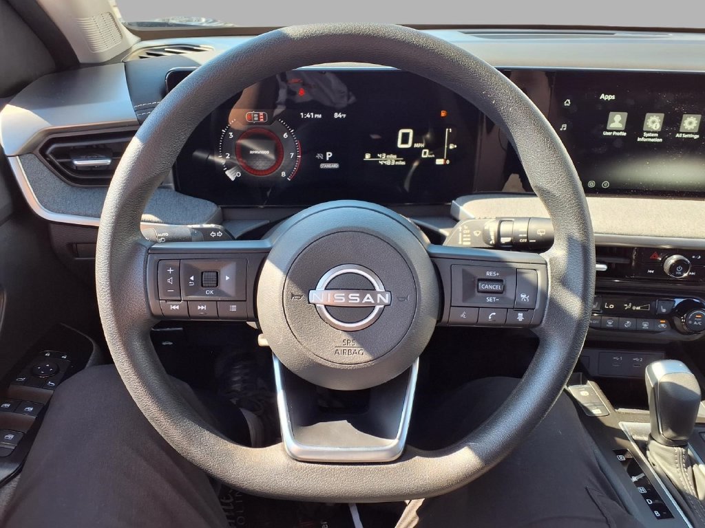 Used 2026 Nissan Kicks SV w/ SV Premium Package FWD image 15