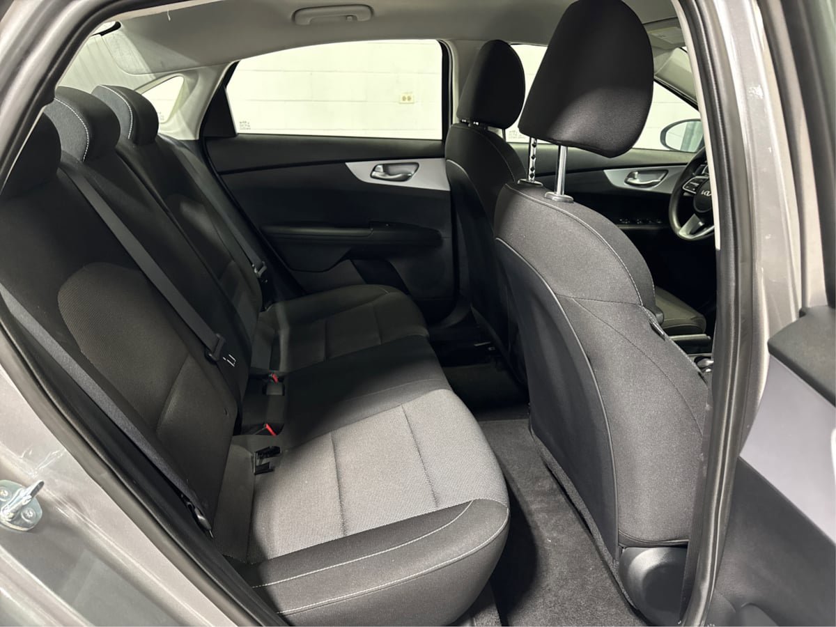 Used 2024 Kia Forte LXS FWD image 15