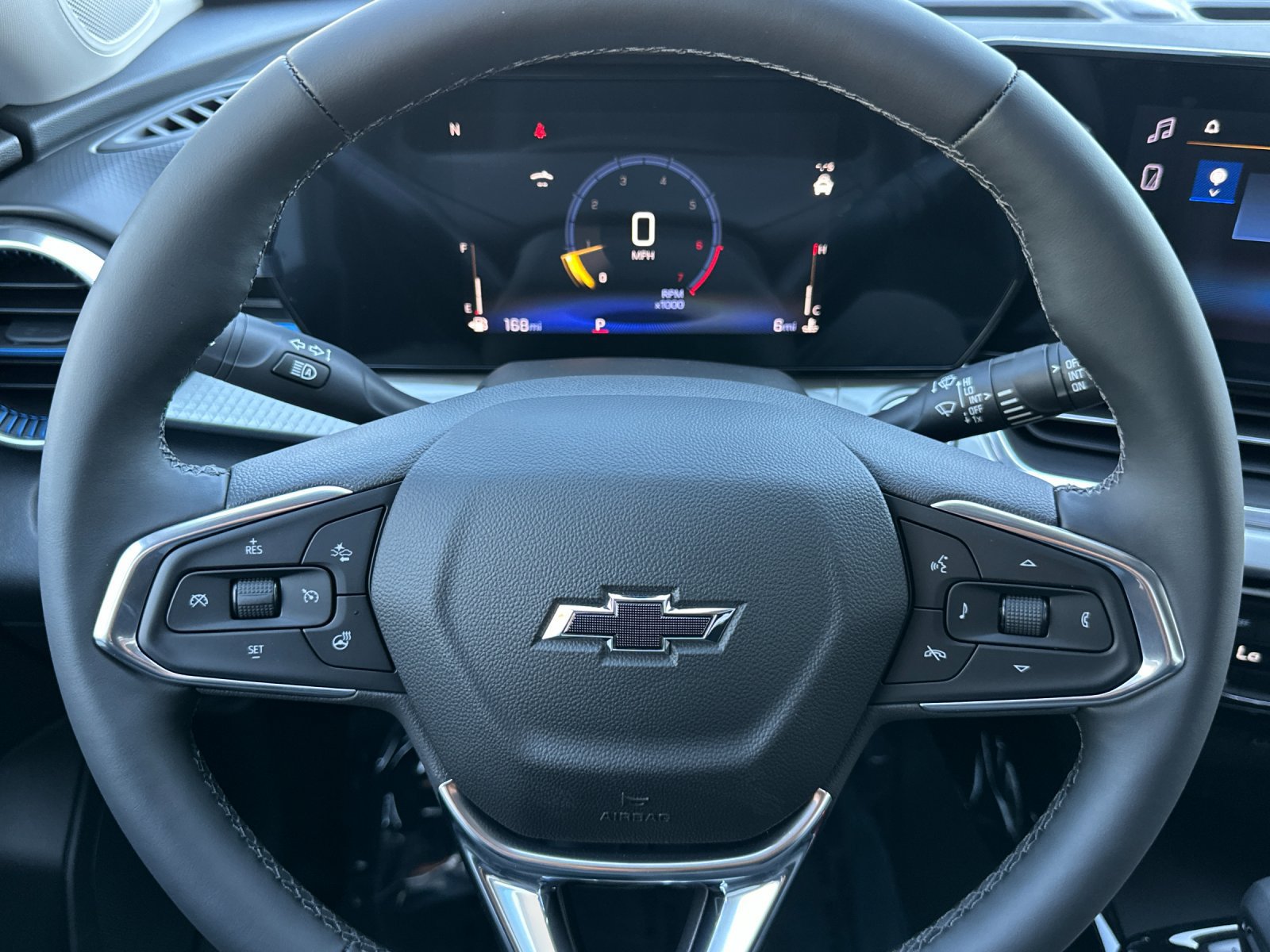 New 2026 Chevrolet Trax LT w/ Driver Confidence Package FWD image 23