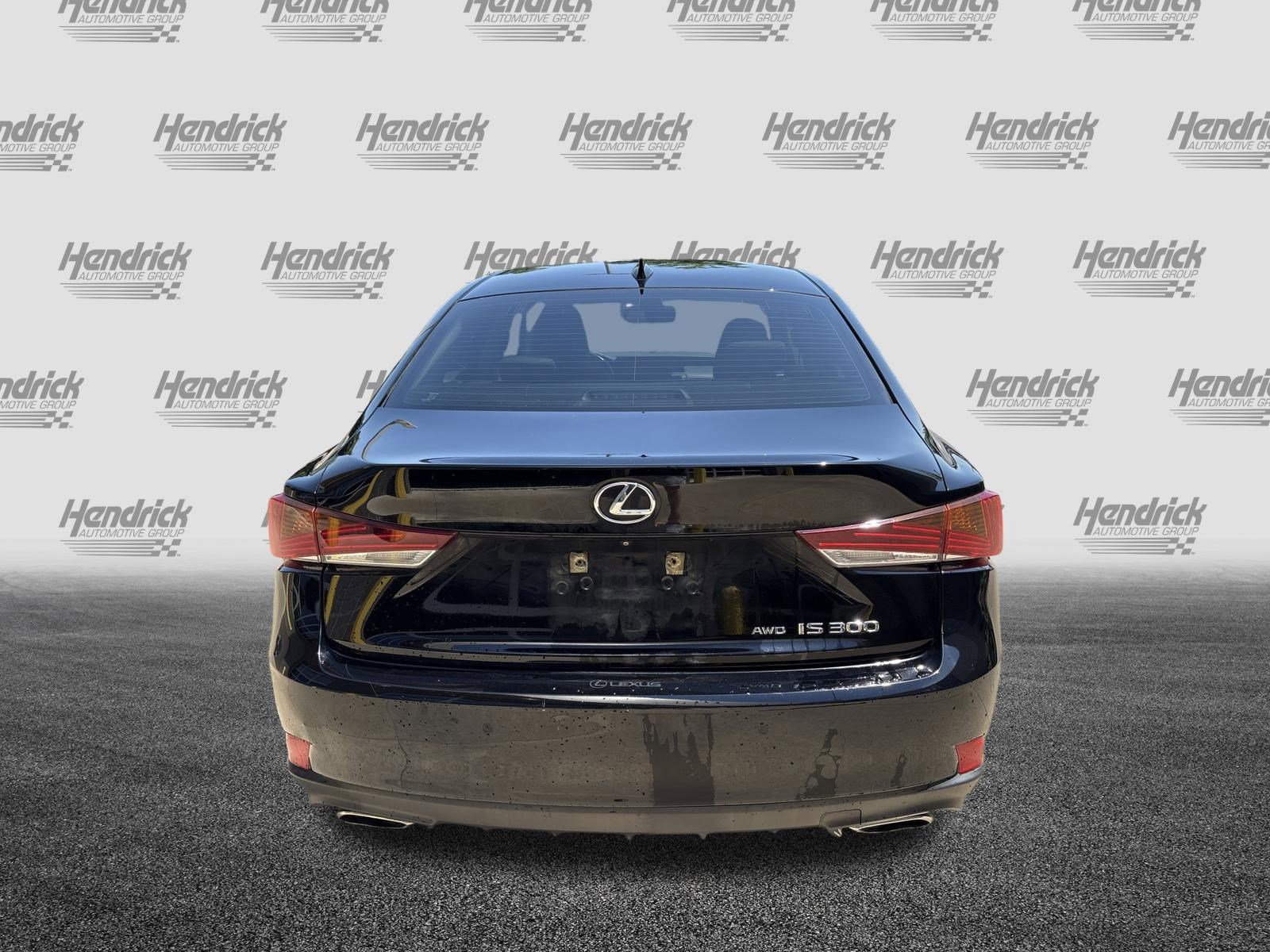 Used 2018 Lexus IS 300 AWD w/ Comfort Package image 9