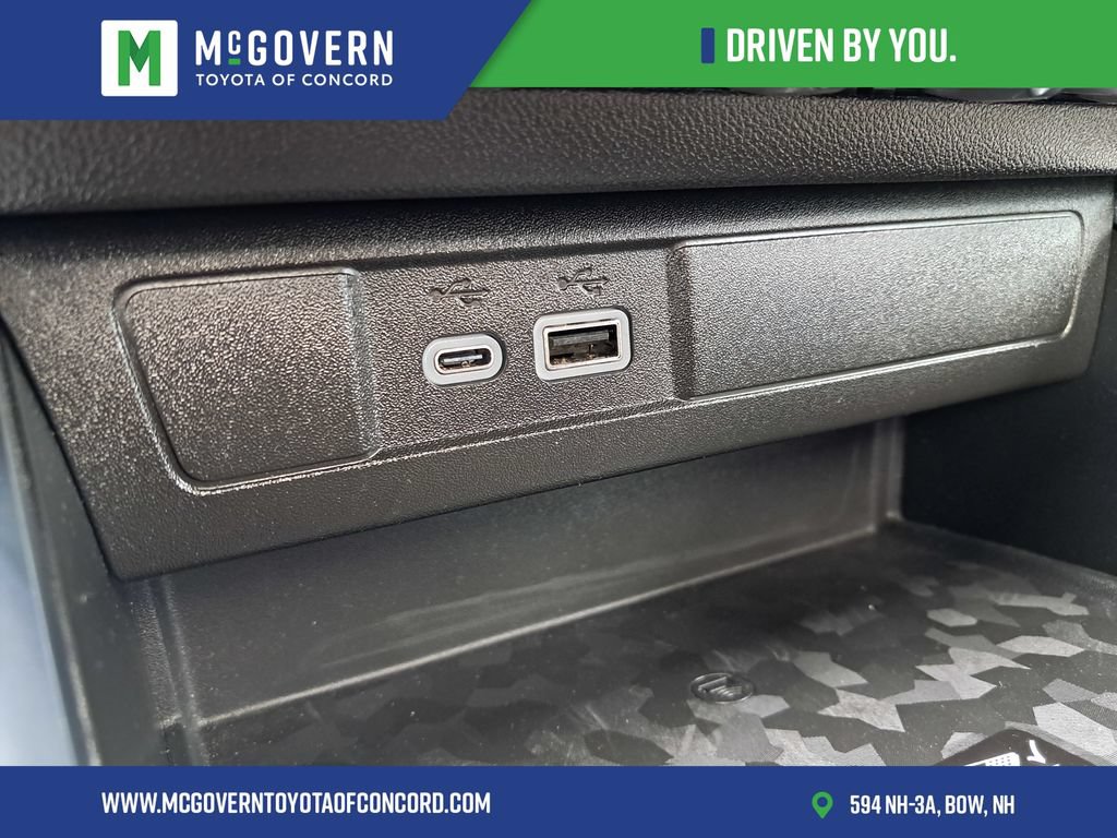 Used 2023 GMC Canyon AT4X AWD/4WD image 29