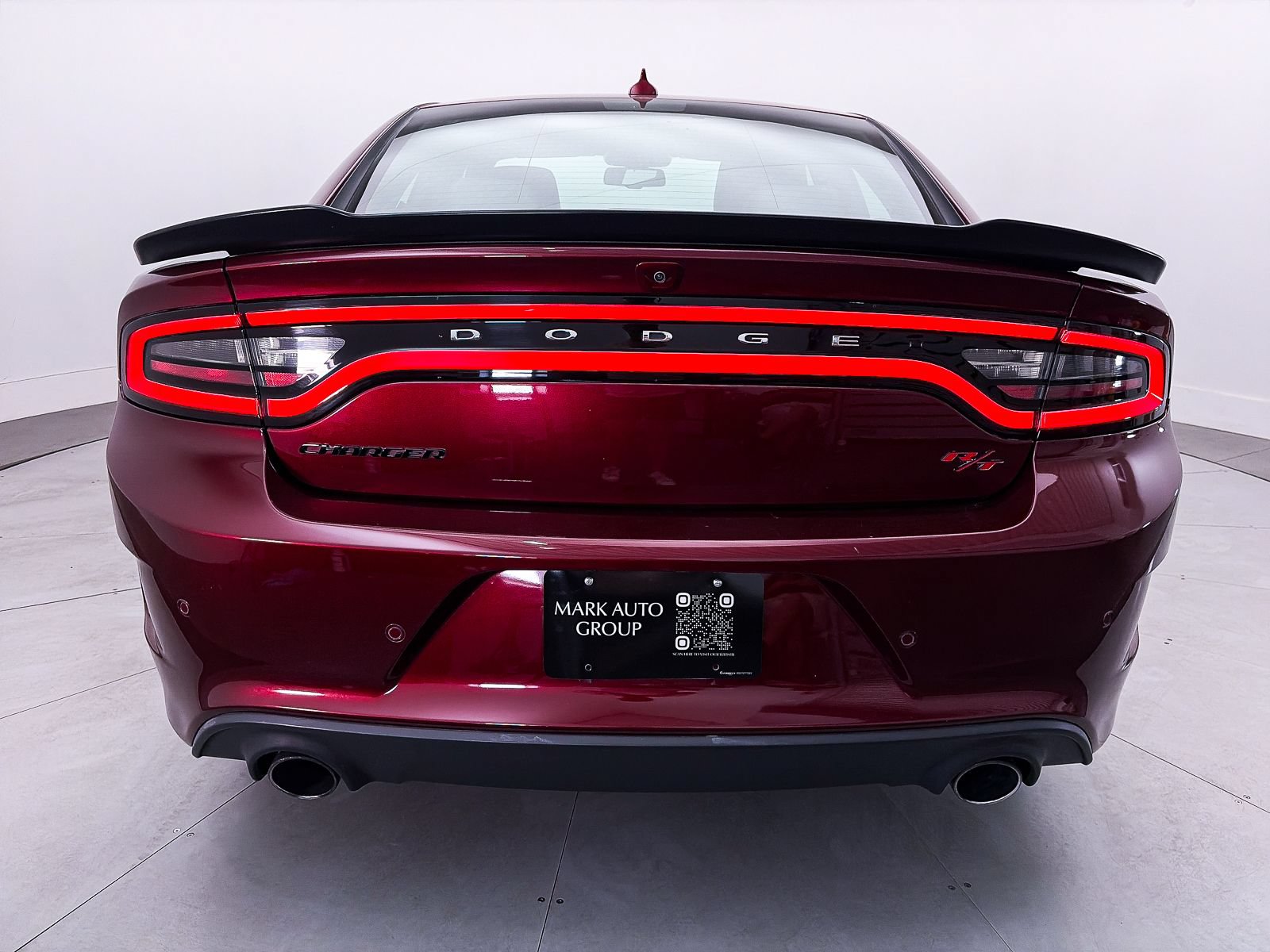 Used 2017 Dodge Charger R/T Scat Pack RWD image 15