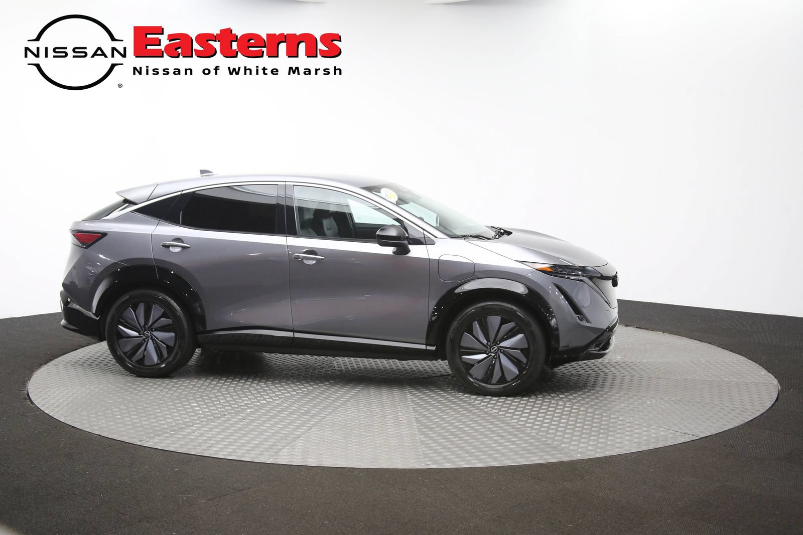 Used 2023 Nissan Ariya FWD image 46