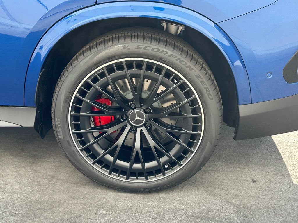 New 2025 Mercedes-Benz GLC 43 AMG 4MATIC Coupe image 13