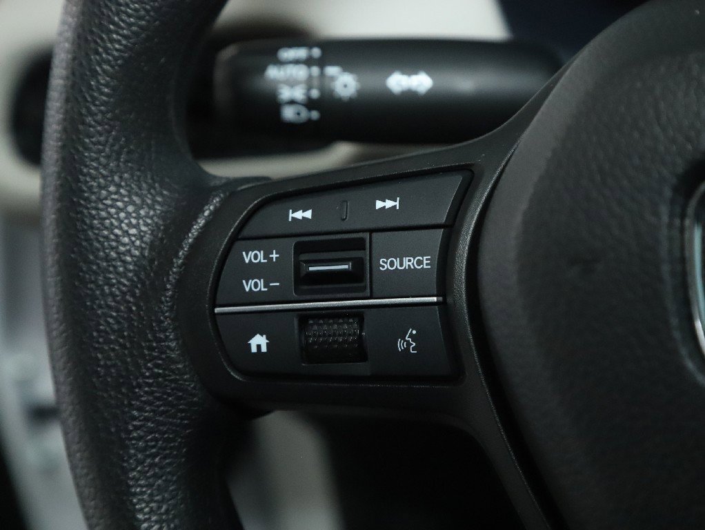 Used 2023 Honda HR-V LX image 22