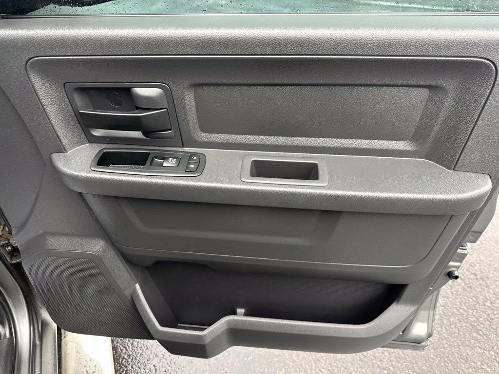 Used 2012 RAM 1500 Express w/ ST Popular Equipment Group AWD/4WD image 13