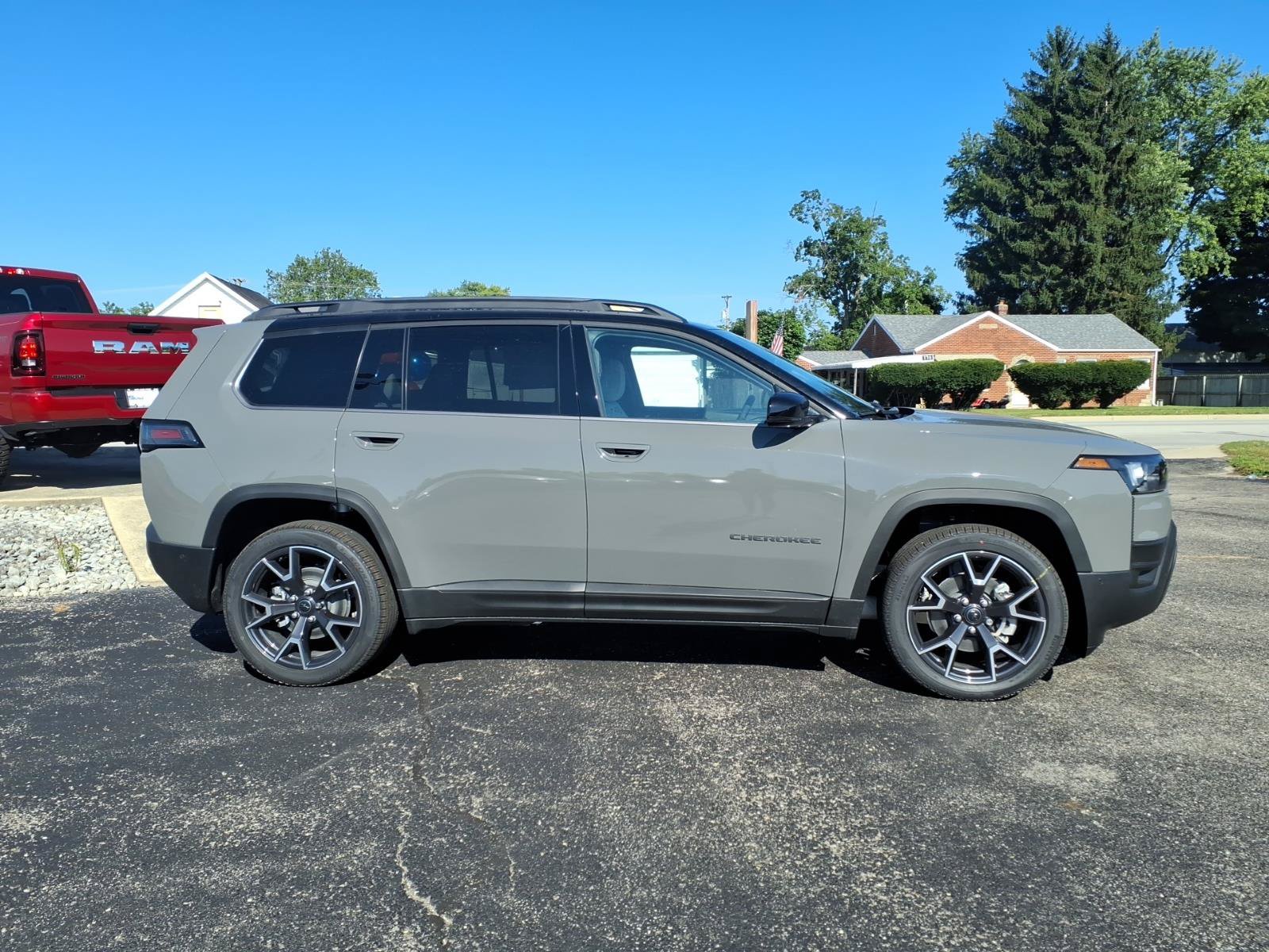 New 2026 Jeep Cherokee Overland AWD/4WD image 8