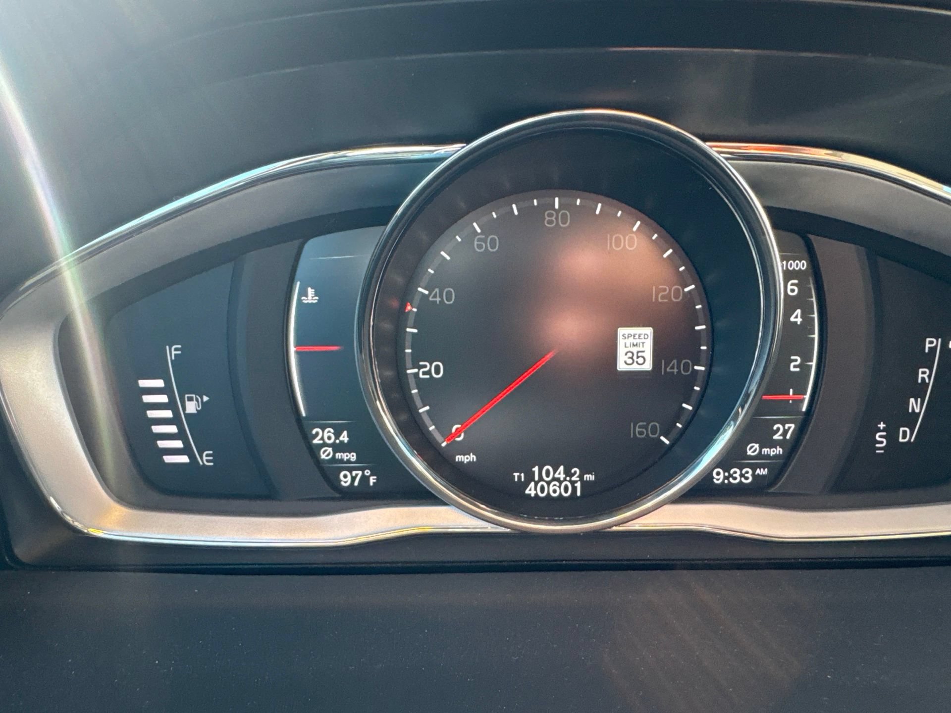 Used 2018 Volvo S60 T5 Dynamic w/ Vision Package FWD image 10