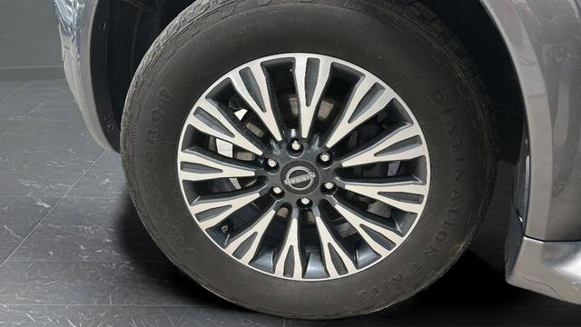 Used 2021 Nissan Armada SL w/ Midnight Edition Package AWD/4WD image 29