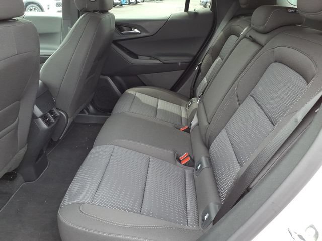 New 2026 Chevrolet Equinox LT AWD/4WD image 8
