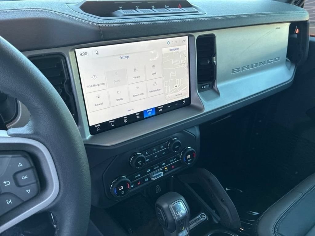 Used 2026 Ford Bronco Outer Banks w/ Sasquatch Package AWD/4WD image 23