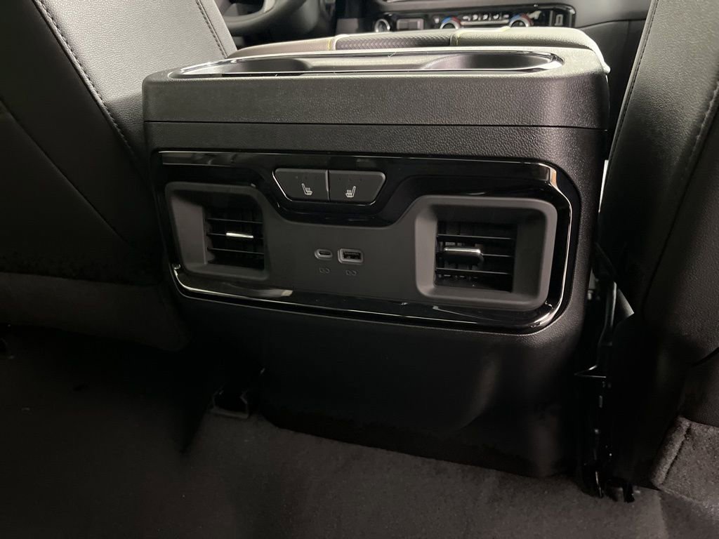 New 2026 Chevrolet Silverado 2500 ZR2 image 20