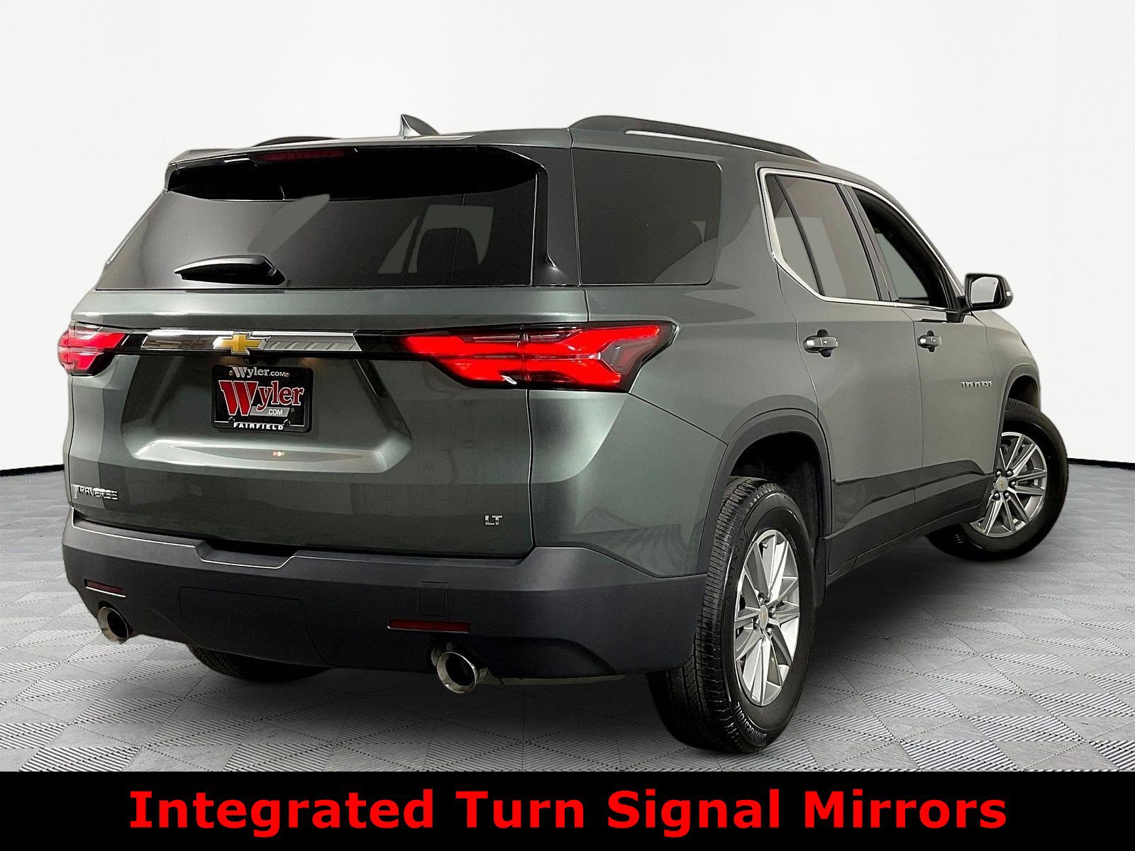 Used 2023 Chevrolet Traverse LT FWD image 6