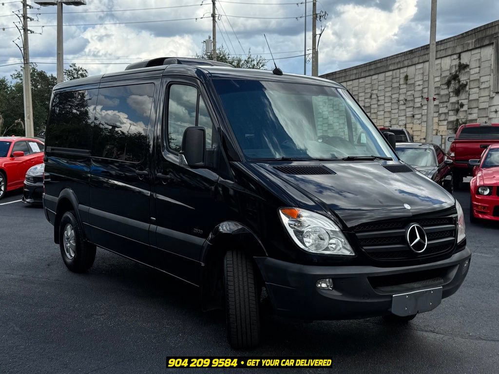 Used 2010 Mercedes-Benz Sprinter 2500 image 10