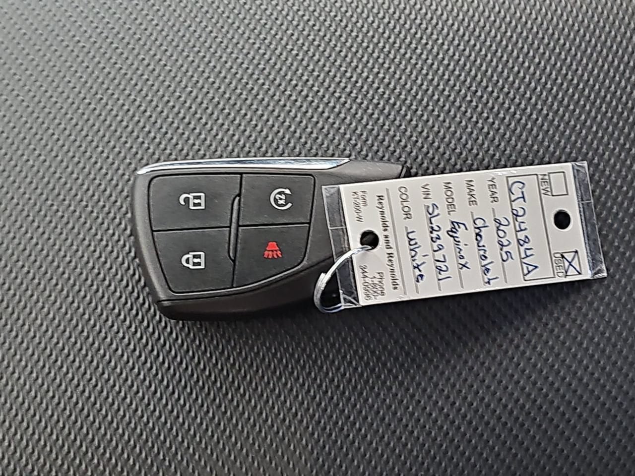 Used 2025 Chevrolet Equinox LT FWD image 40
