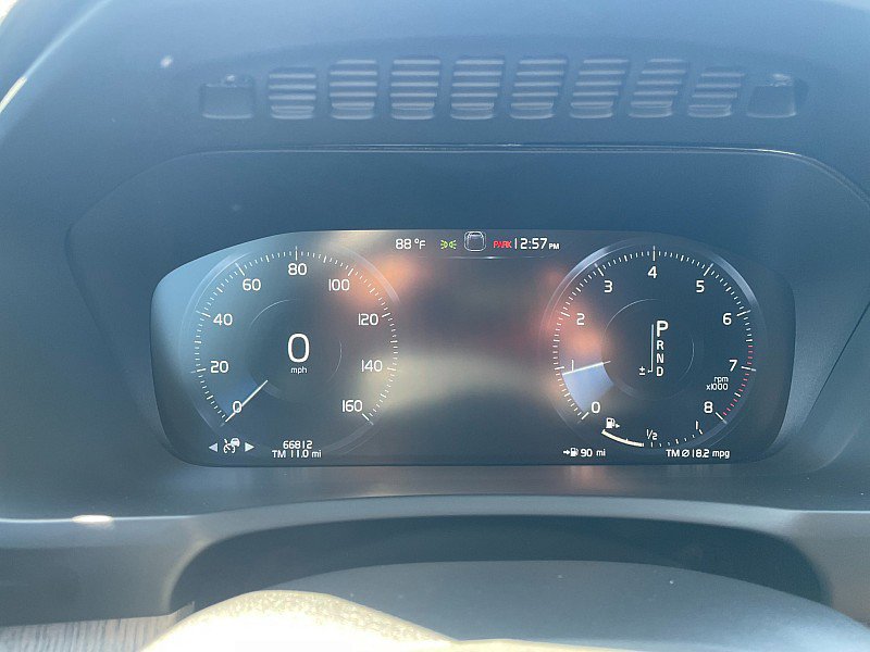 Used 2020 Volvo XC90 T6 Inscription image 15